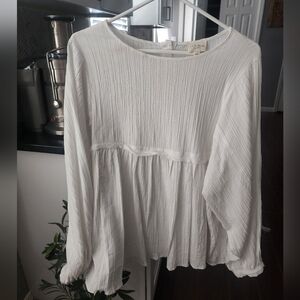 143 story, Large, white